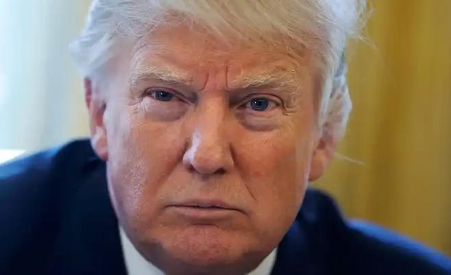 美国这回被自己绕进去了！2026年5月路透社披露的一组数据，把美国多年移民政策埋
