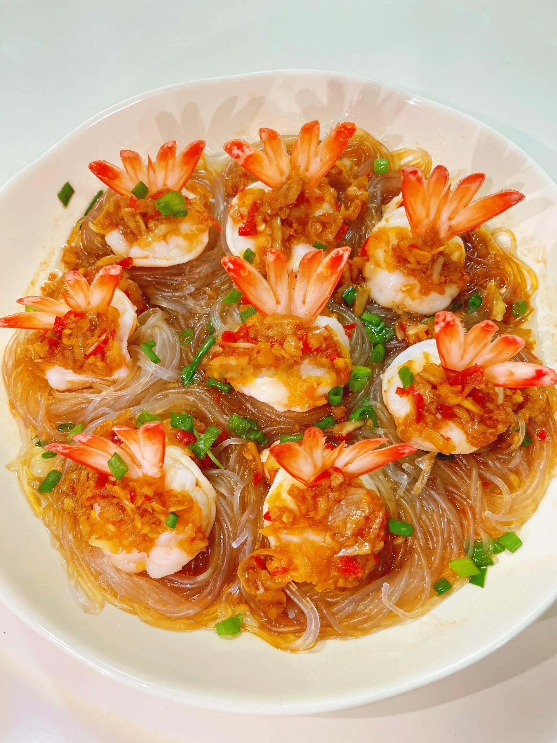 鲜香入味超好吃的蒜蓉虾来了