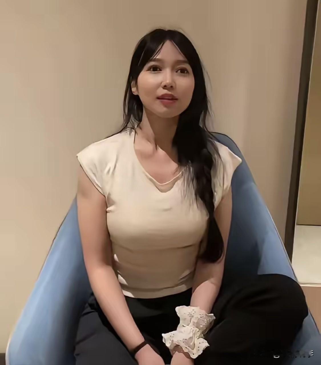 抱抱盲兔和她的同伙刘某某，为什么被处罚的得如此之重？江某某（抱抱盲兔）和刘某