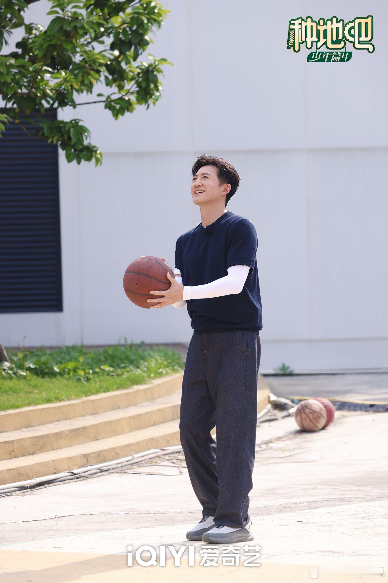 王阳每次回后陡门都赶上大活王阳和后陡门之间是不是存在某种“来都来了，多干点吧”