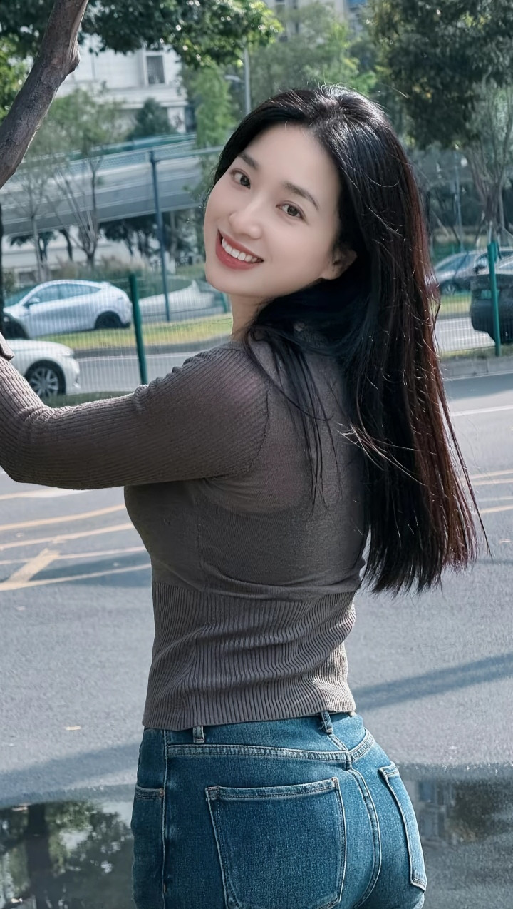 逃不过相忘江湖之间，忘不了惊鸿一眼