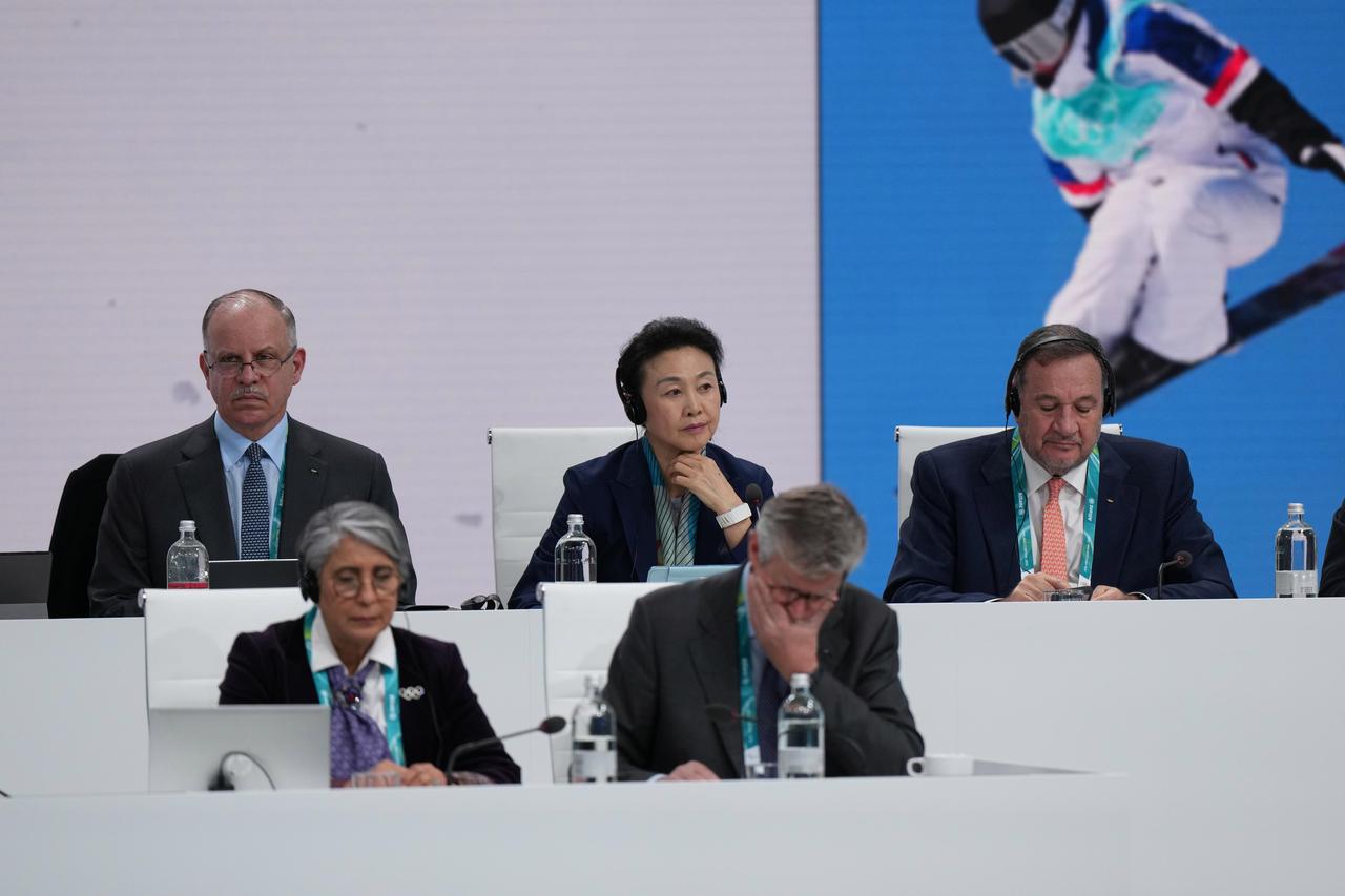 国际奥委会这次真的是把话挑明了！听起来像在抱怨，细品之下全是“错愕”。前主席