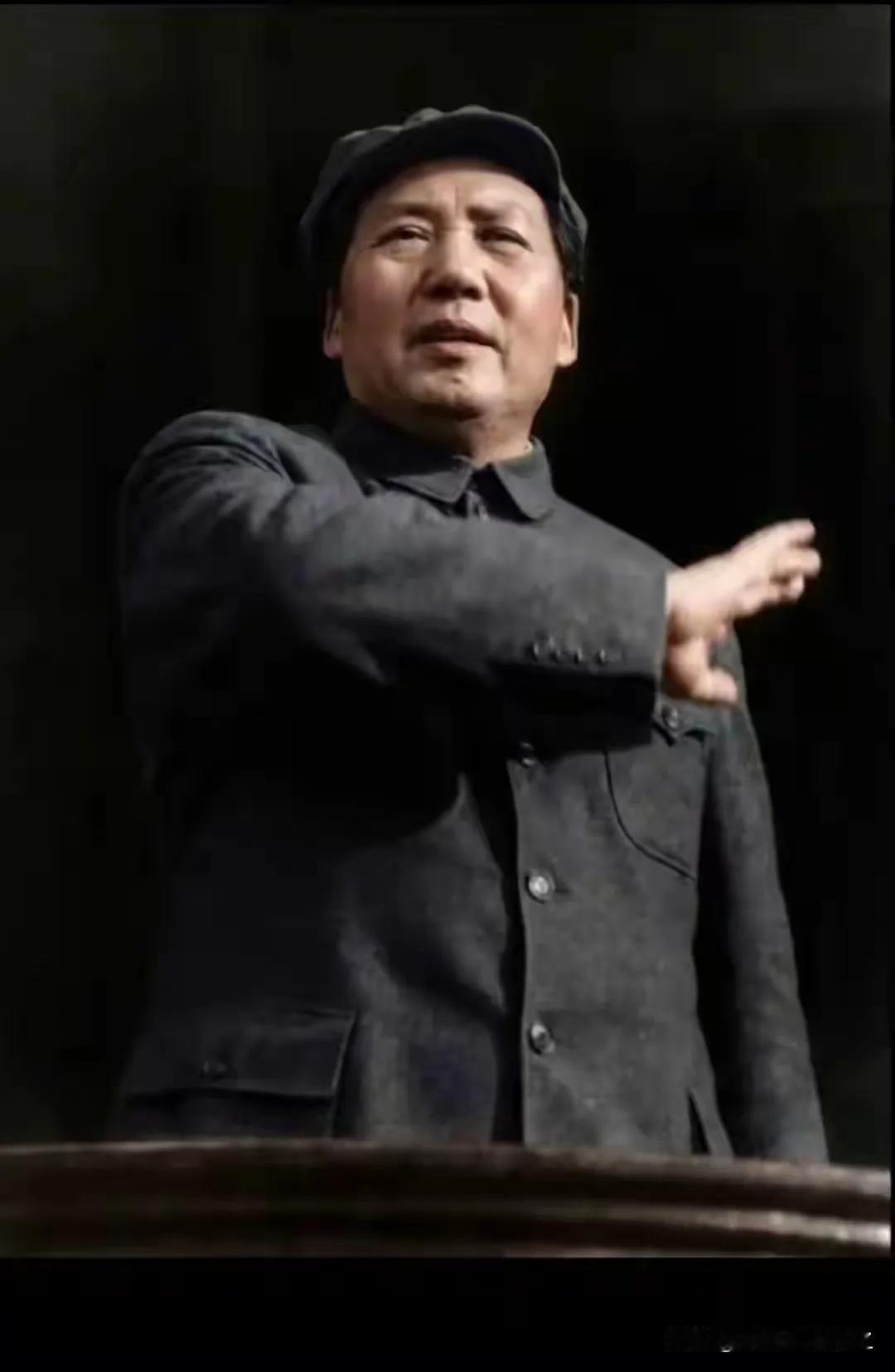 有一个问题我就想不明白，以前战争时期，那时候毛主席很少亲临前线战场，战场上的打仗