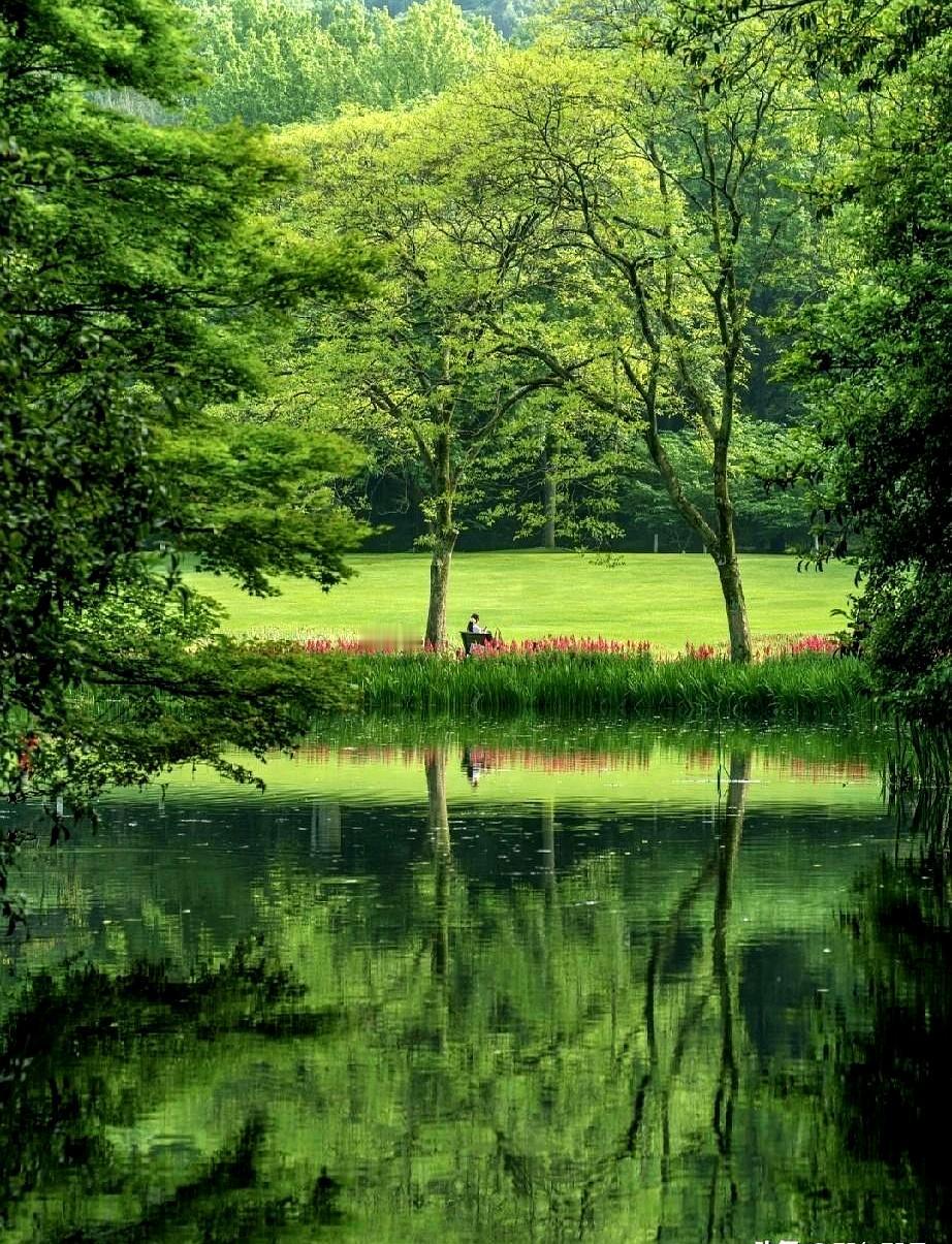 都说女人独立不需要男人？这话听听就算了！一位研究两性关系的老教授聊过，身体没