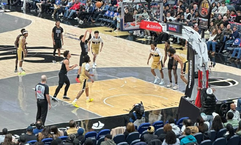 伪强队滤镜破碎夜：残阵篮网在奇才面前露了原形