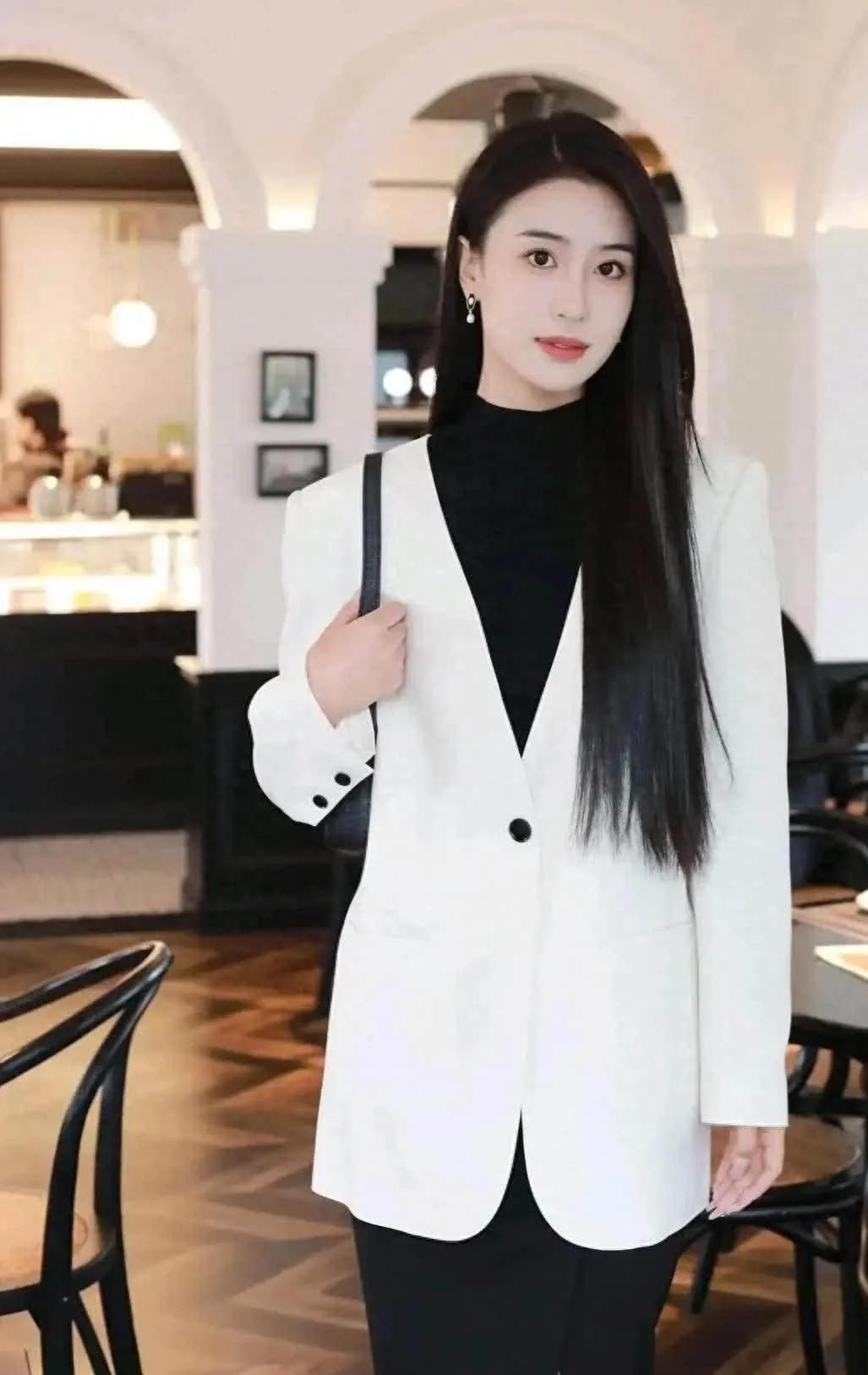 美若仙子！