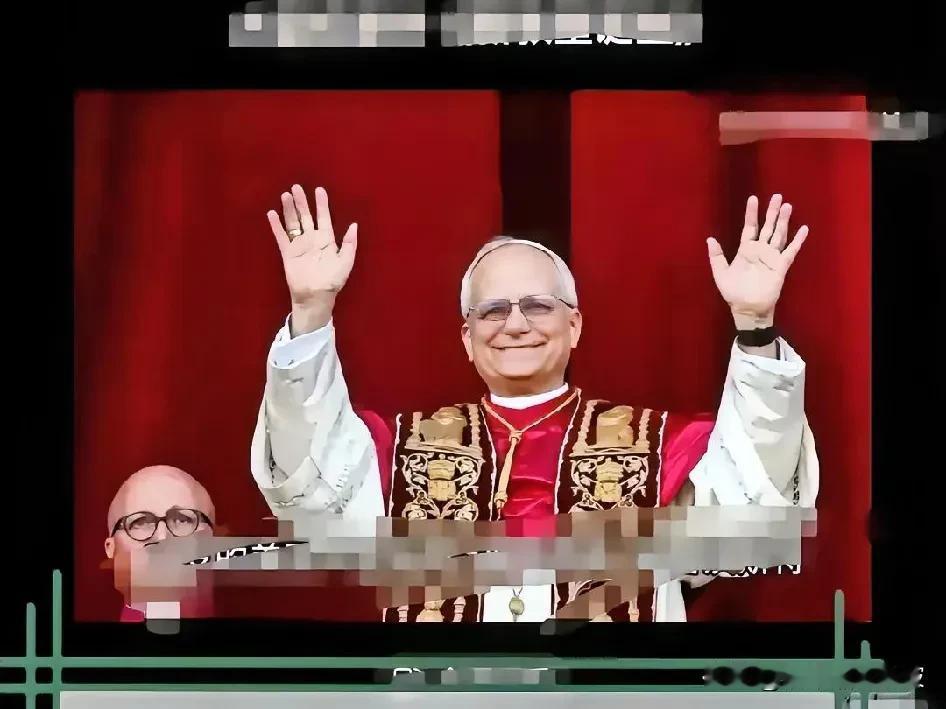 据报道，经二十多天的天主教信徒的选举，新任教皇已诞生，美国人普雷沃斯特当选。