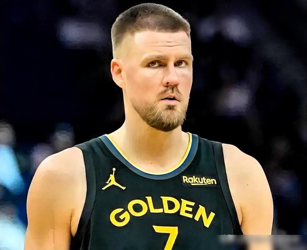 波尔津吉斯：勇士砸2筹码+3070万引进，仅打1场就连休5场！2月刚从老鹰交