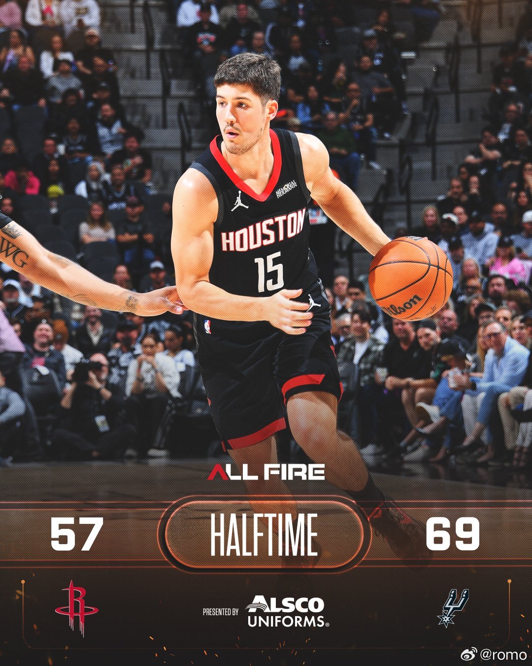 半场落后12分对方三分是22中940%窝火才15中4，27%。其中首发阵容是5