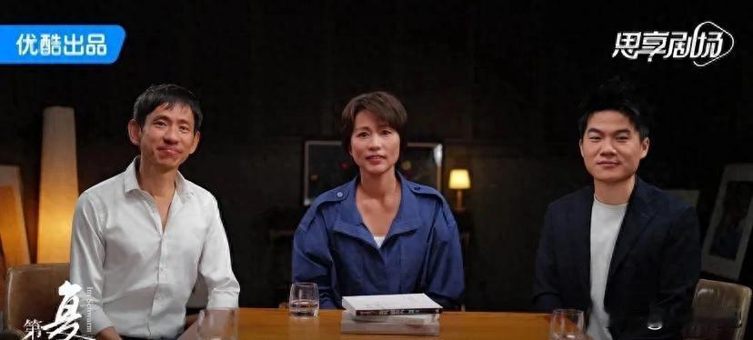 董宇辉凭什么让千万人停下刷屏的手？说实话，看周轶君那期《第一人称复数》，我原