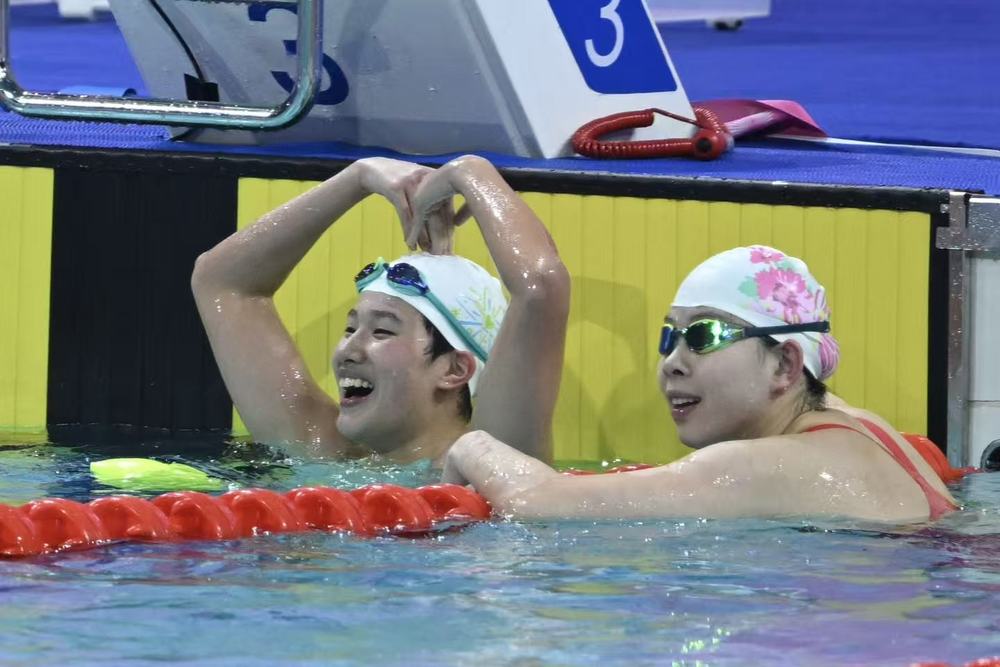 图集|唐钱婷200蛙夺银 余依婷晋级50蝶决赛