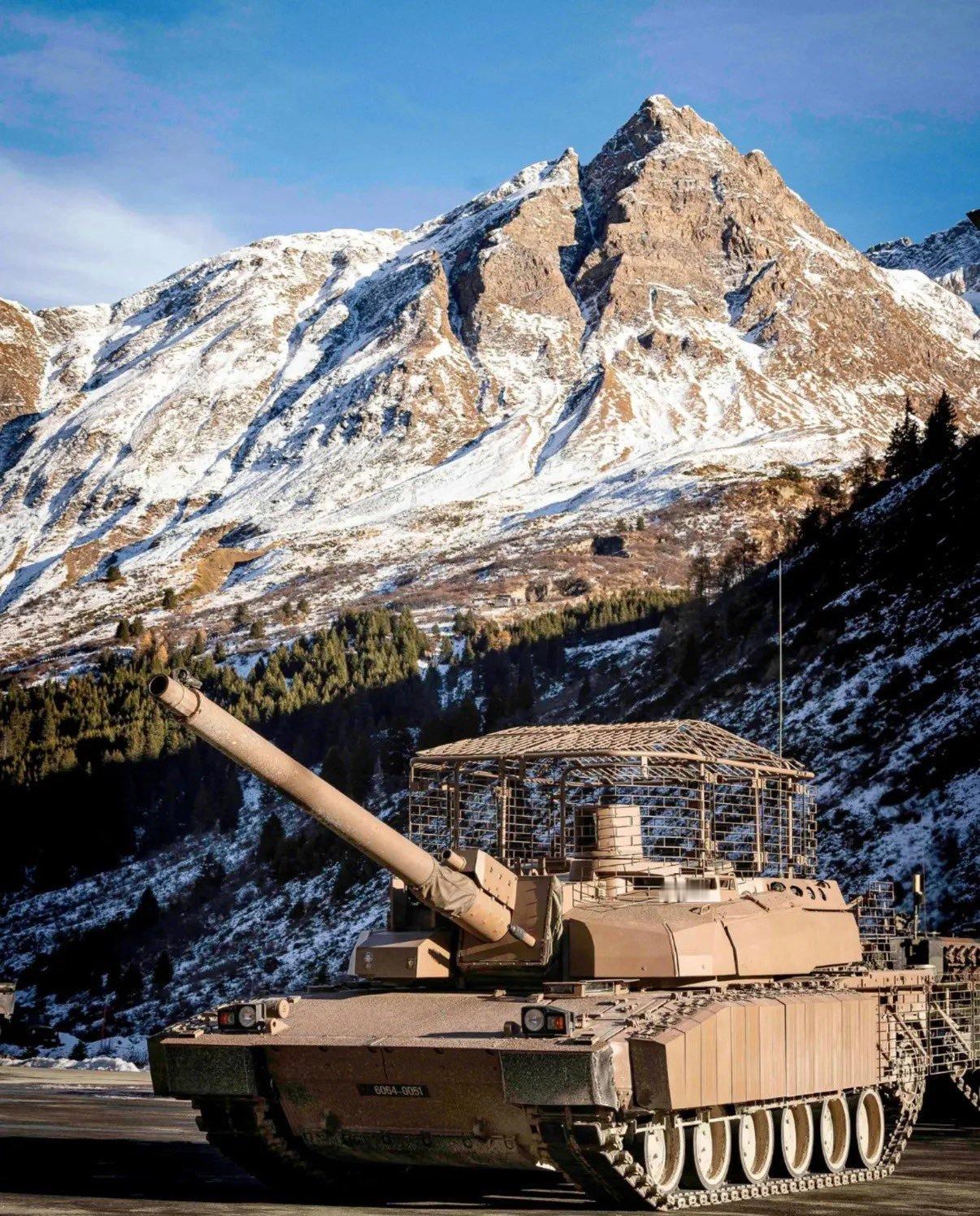 KNDS公司为勒克莱尔XLR坦克升级包研制的实验性格栅装甲，主要是增加了反无人