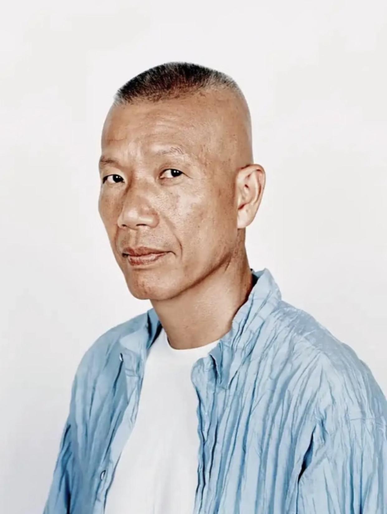 蔡国强为啥招人恨了，不是因为他不遵守规矩，更不是他在喜马拉雅山上放烟花，而是