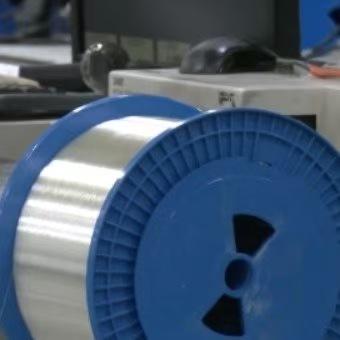 光纤光缆作为现代信息传输的关键介质，广泛应用于数据通信、传感、医疗及工业控制等领