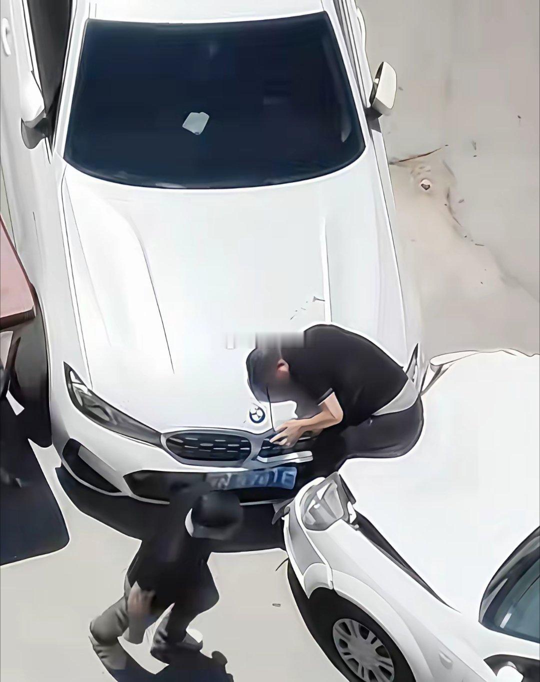 一个后半辈子交给了医院，一个后半辈子交给了法院，何必呢？