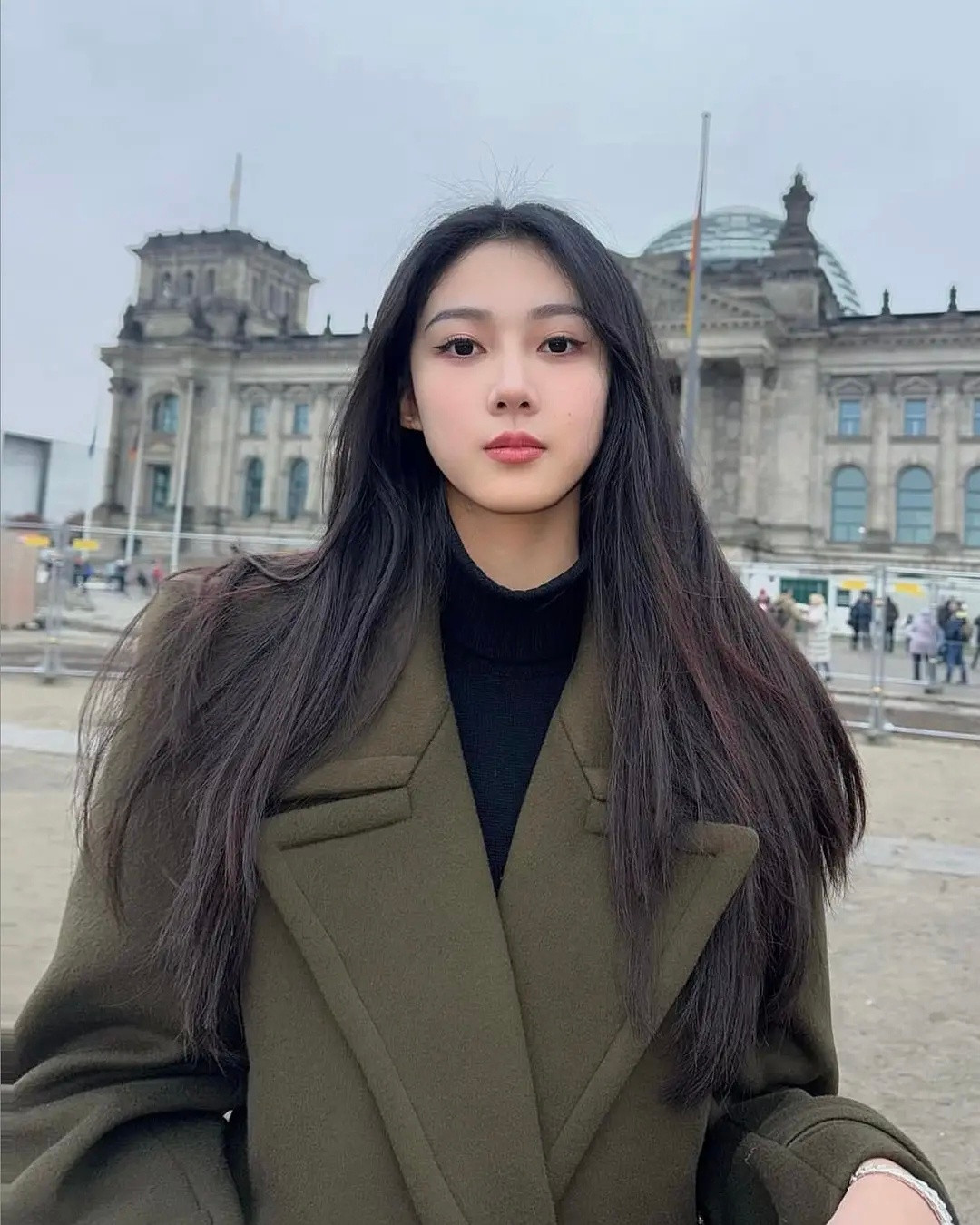 少女睥睨世界心动的信号​​​