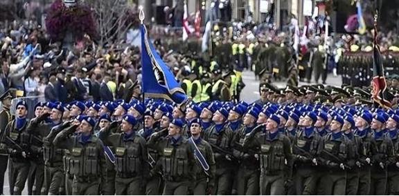 多亏俄乌大战，我们才彻底认清俄罗斯真面目！简单来说就是两句话：东方的命，西方的心