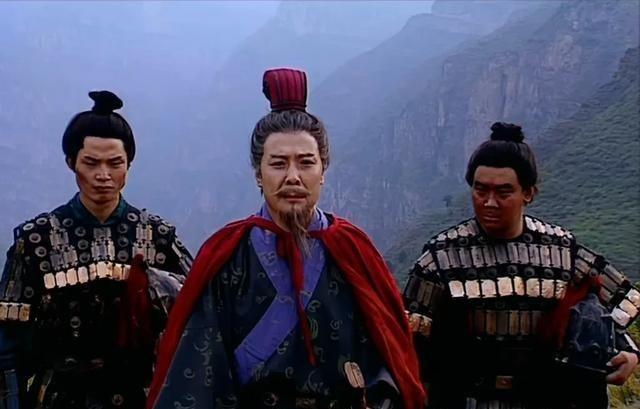 夷陵之战让蜀汉失去了争霸天下的资格。蜀汉参战军力4万多人，五溪蛮夷约1万人，战败