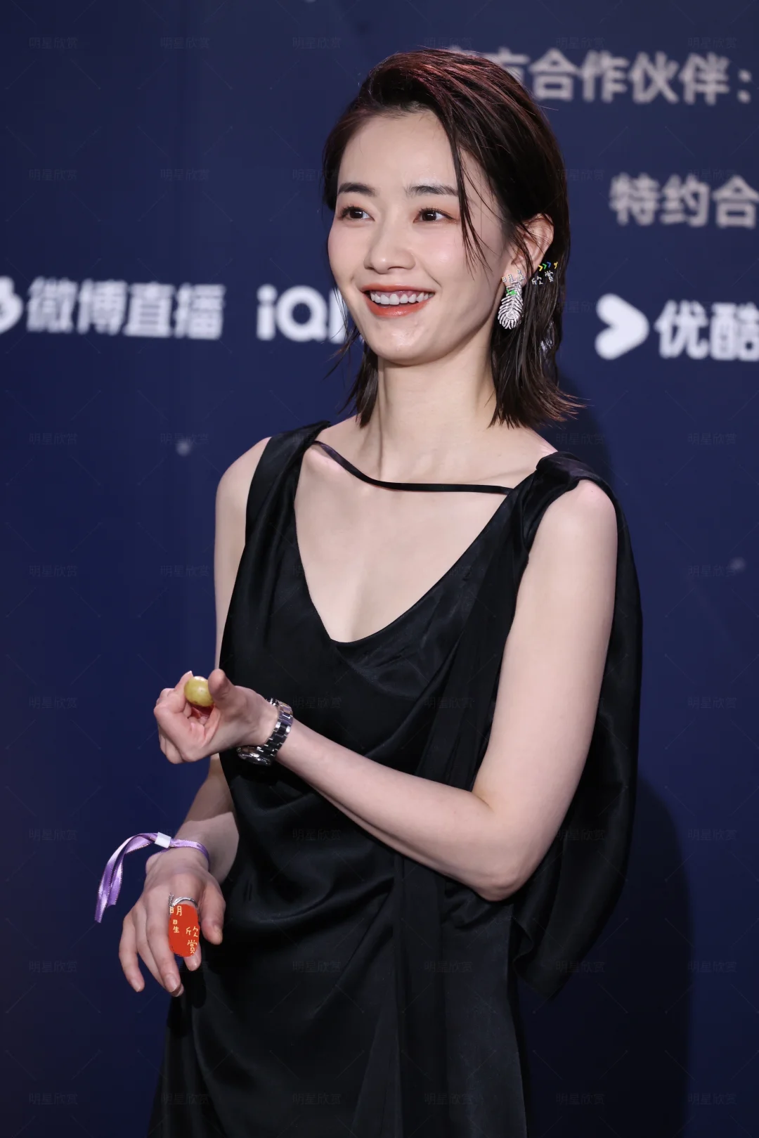 刘雅瑟，请轻点帅🖤
