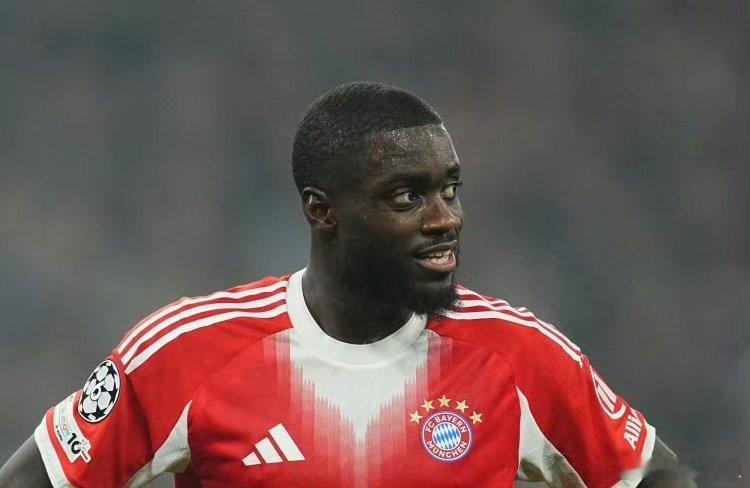 拜仁向乌帕梅卡诺续约条款低头几乎已经成为既定事实从拜仁有续约金开始，就注定要去适