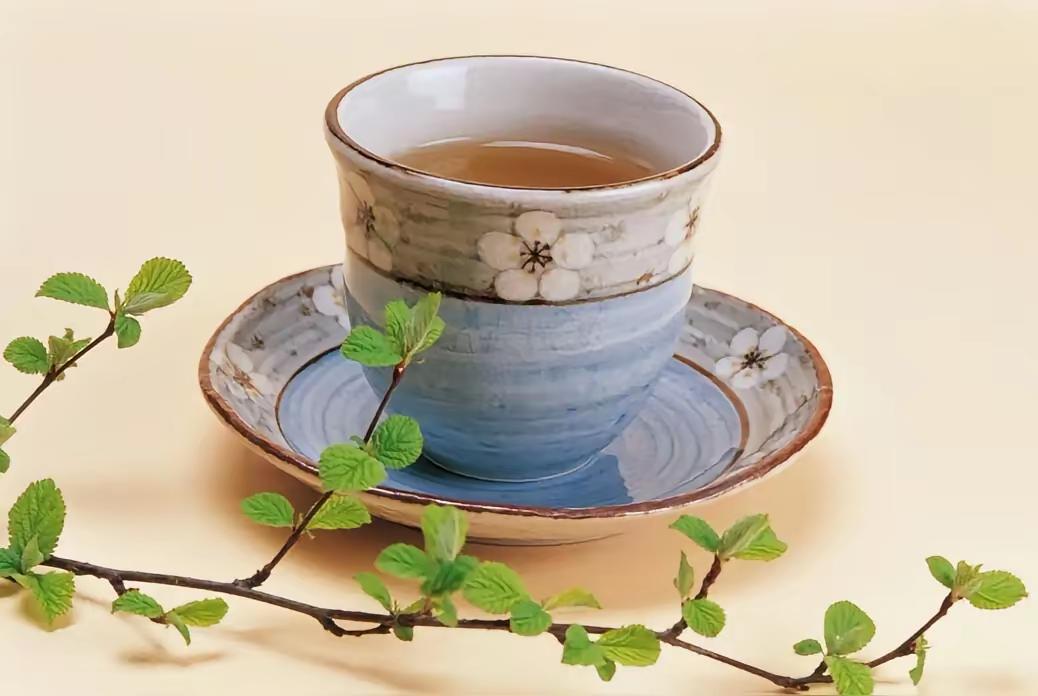 上联：茶待静心客下联：酒逢热血人