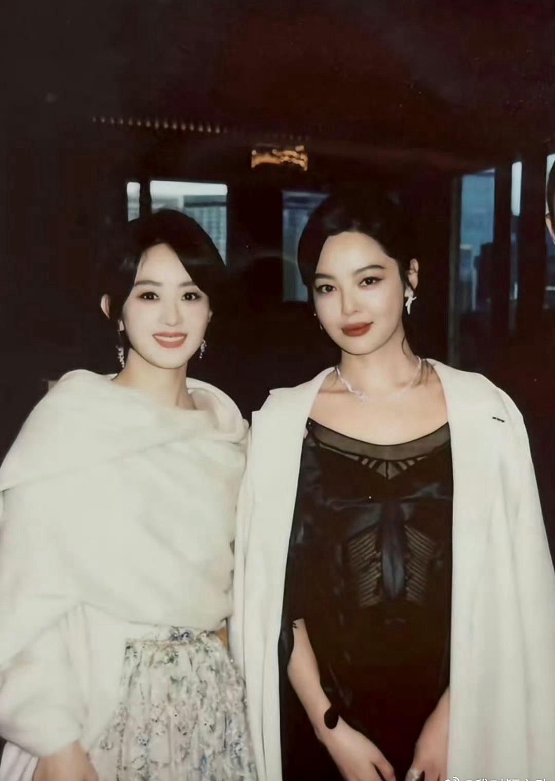 赵丽颖的一个举动，最近温暖了好多人。她悄悄为好姐妹辛芷蕾的新电影，《