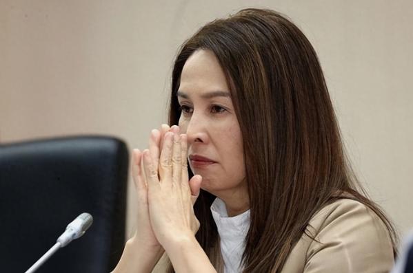 大陆终于给高金素梅等统派人士撑腰了！台独势力这次故意针对高金素梅，就是怕她支