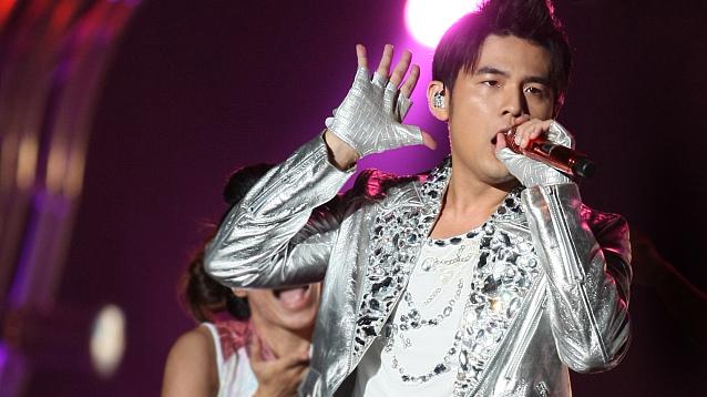 Jay Chou Appeals To Fans To Do Statistics For Kunling Movies Is It Really A King Of Heaven
