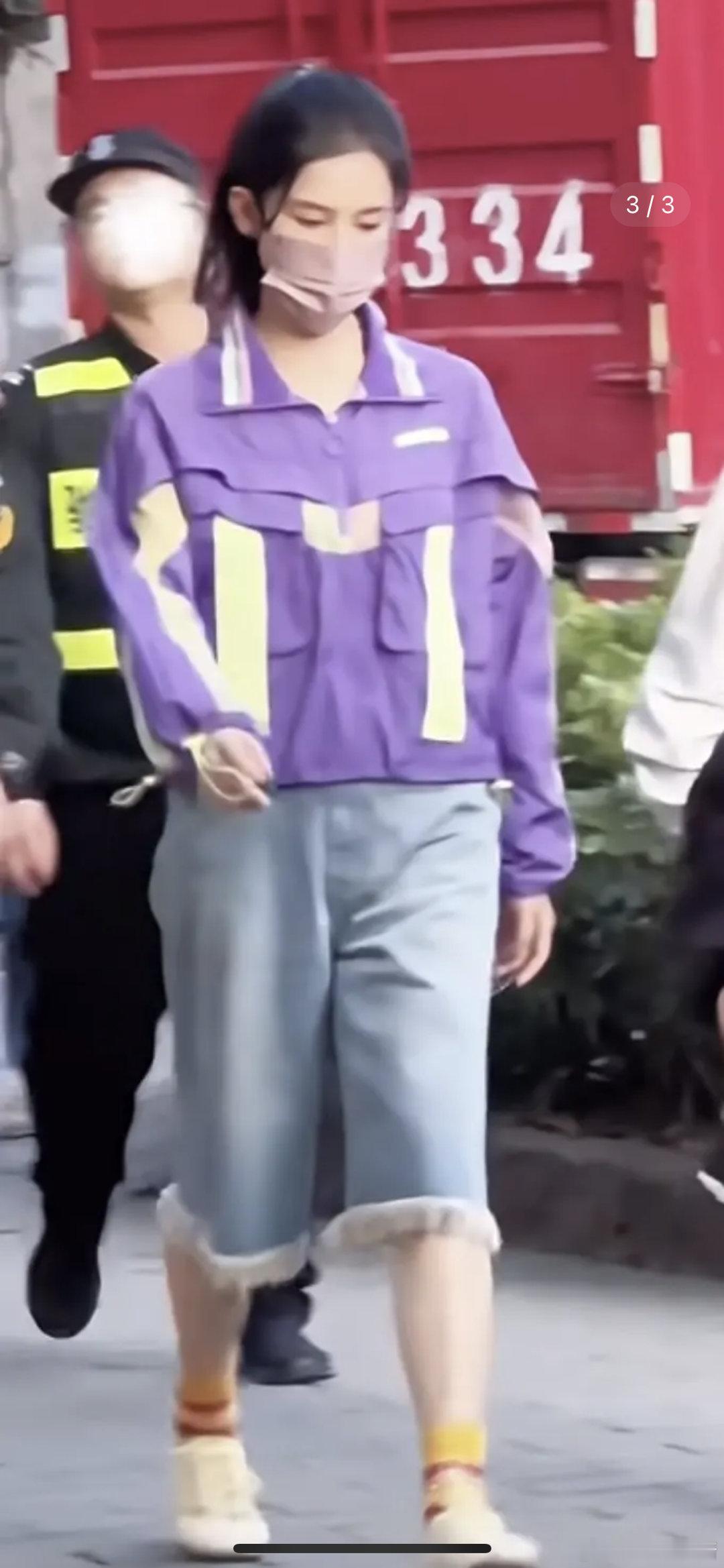 张婧仪是腿太短还是造型的问题