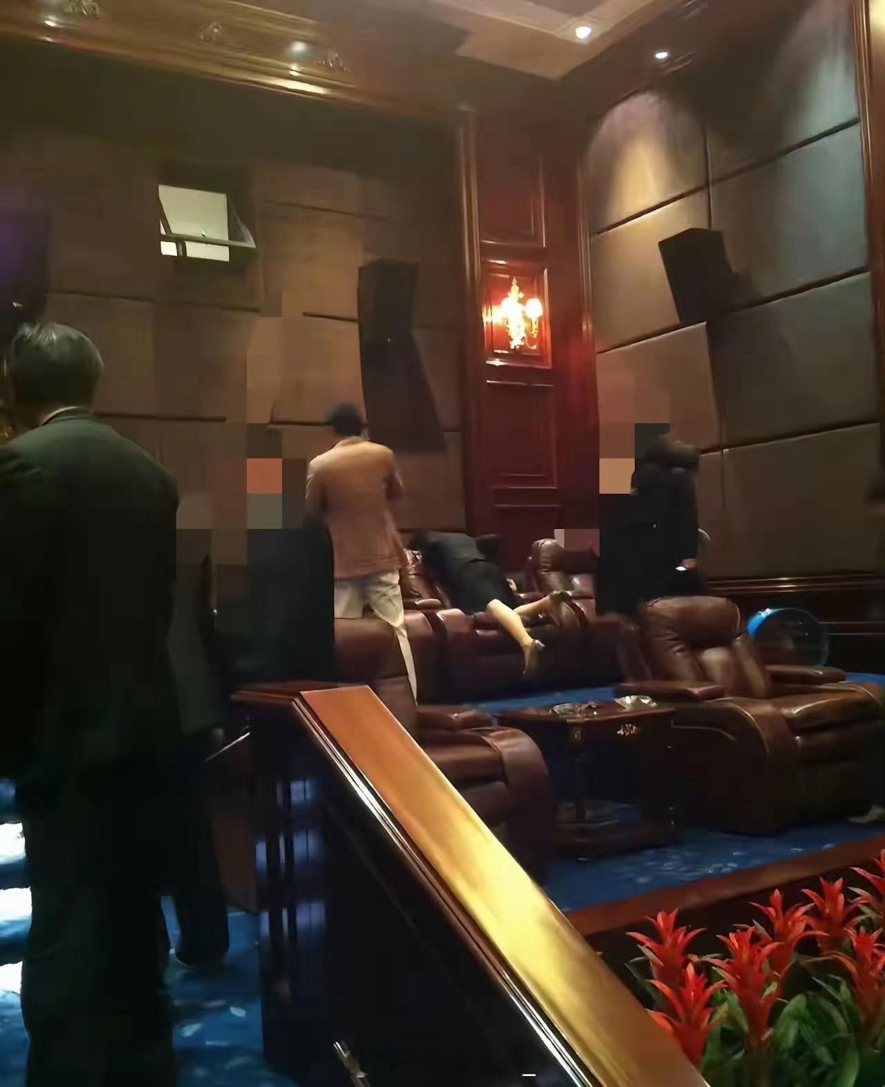 许家印无期一点都不亏，当年他私家会所极尽奢华！