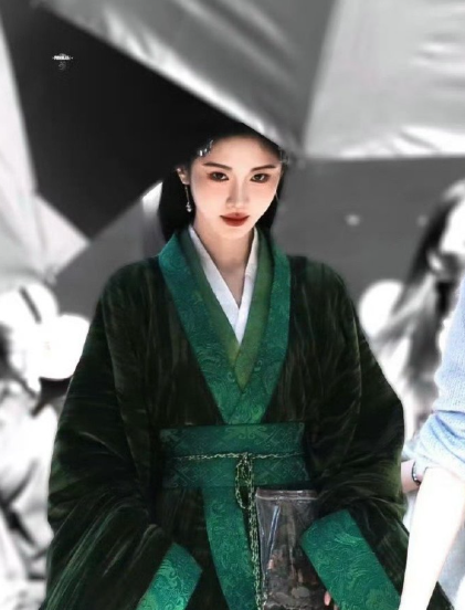 真的脱离了半永久妆造，这次美得大家没话说了​​​