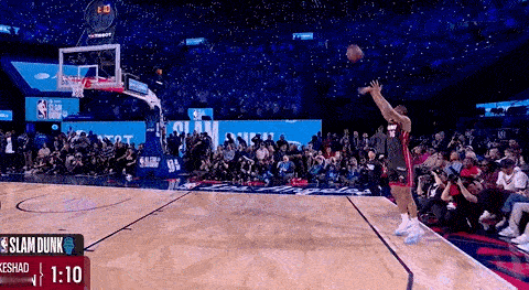 这个扣篮大赛冠军拿的，真是轻松😂扣篮大赛