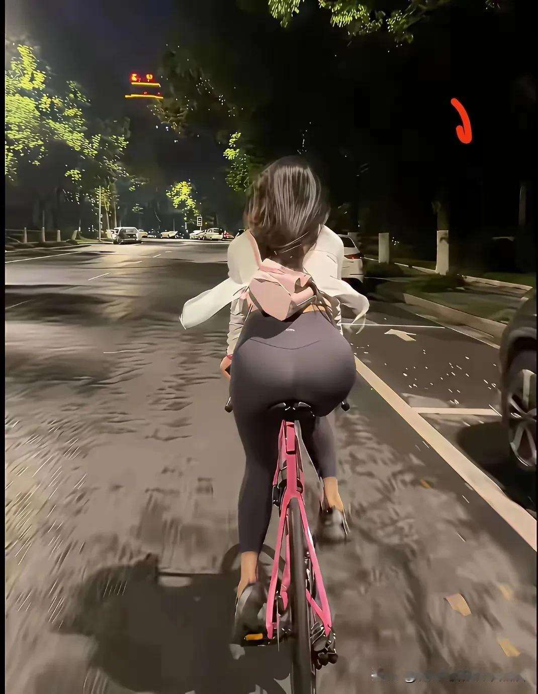夜骑的乐趣，——爽！