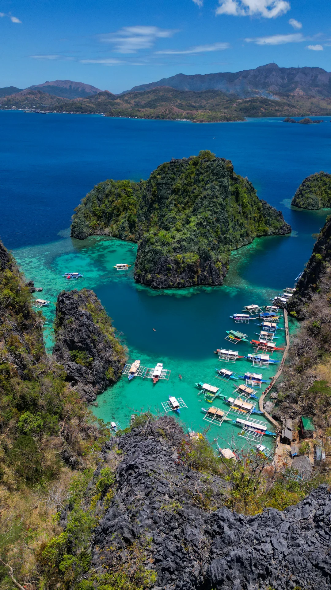 🇵🇭菲律宾免签开启｜科隆（Coron）超全旅游攻略 海岛控、潜水党...