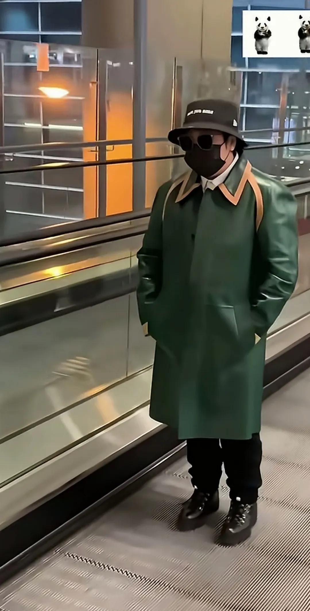 一件衣服八万多…韩红老师在机场被拍到，一搜吓一跳，衣服价格八万多，真的是开眼界
