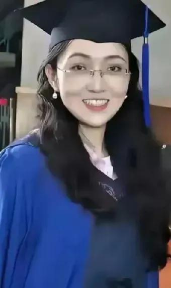 不是武汉大学不想处理杨景媛，而是武汉大学也不知道该怎么办！有几个关键性的问题