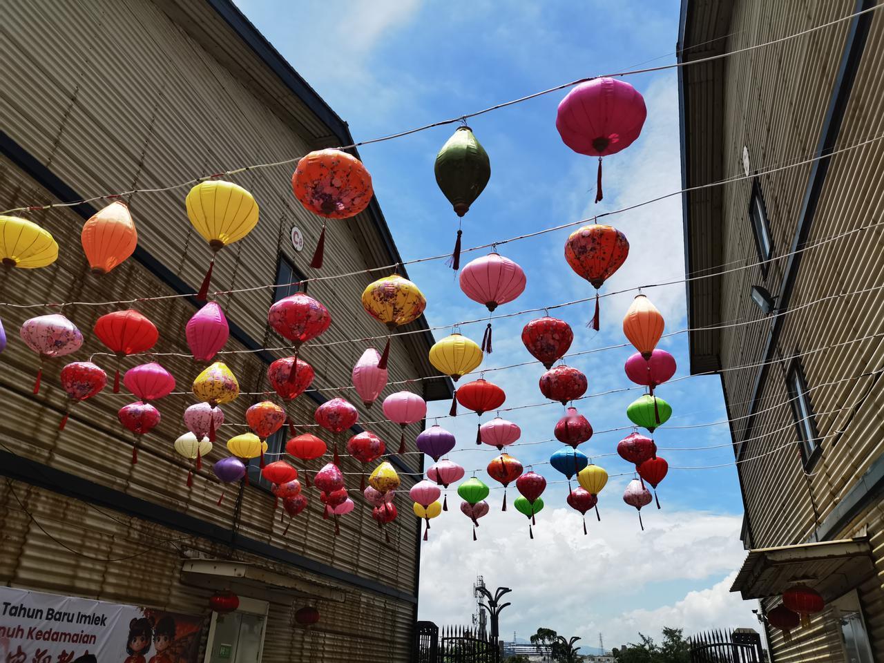 这个春节有一个重大发现；像是大家约好了似得，不再发拜年祝福；有的就是在朋友圈集体