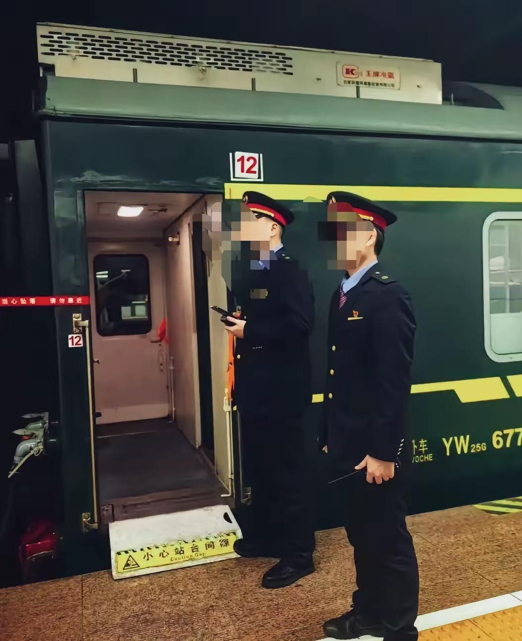 昆明铁路遇难事故，最让人难过的不是他们凌晨上班突遭此劫难，也不是11个家庭的分离