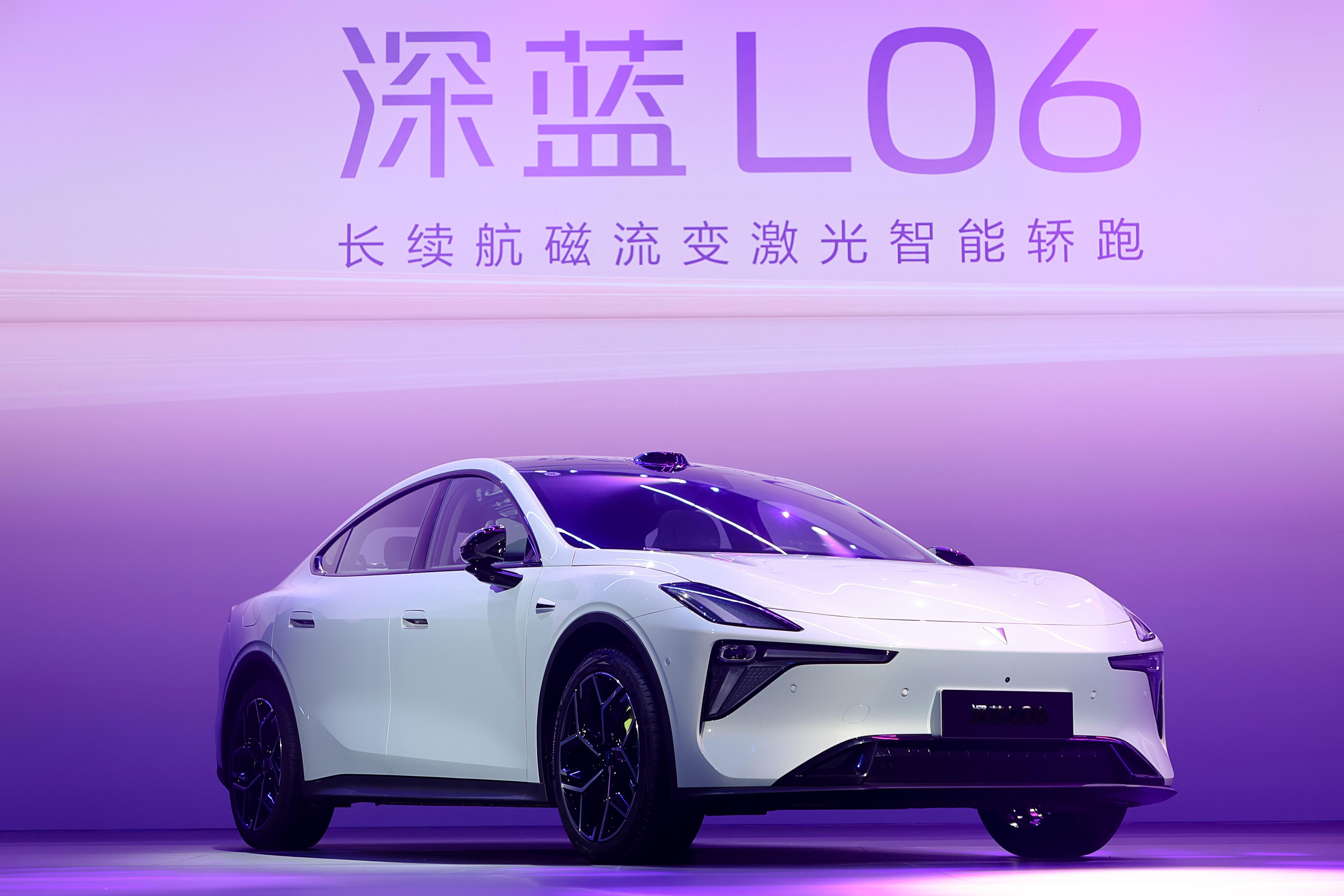 看完了深蓝L06的发布会，给我一种学霸考了满分还说“题目很简单”的即视感！配置单