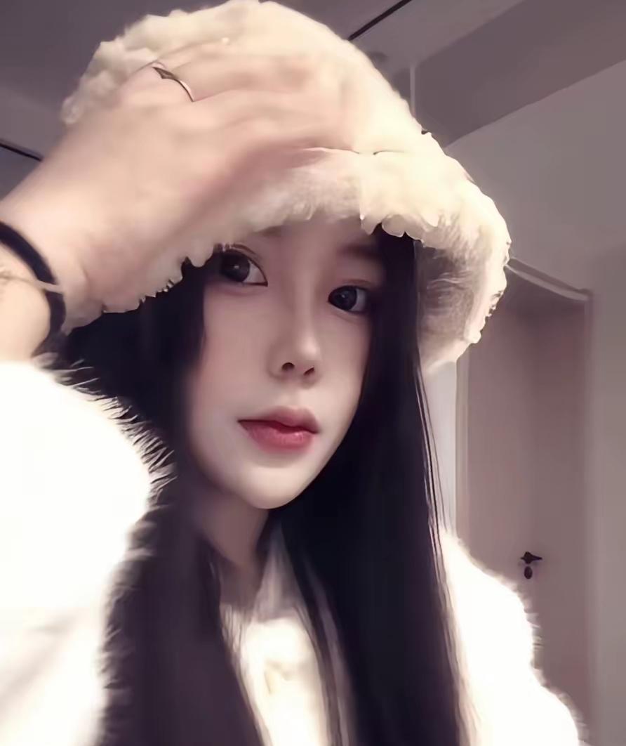 太可惜了，不得不让人感叹红颜薄命！湖北天门坠河女子长得很漂亮，大大的眼睛，白皙的