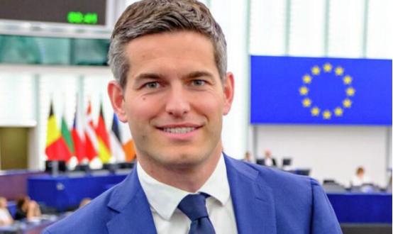 中方或失去安世半导体，荷兰新外长对华更强硬，计划祭出一个前所未有招数！近期，