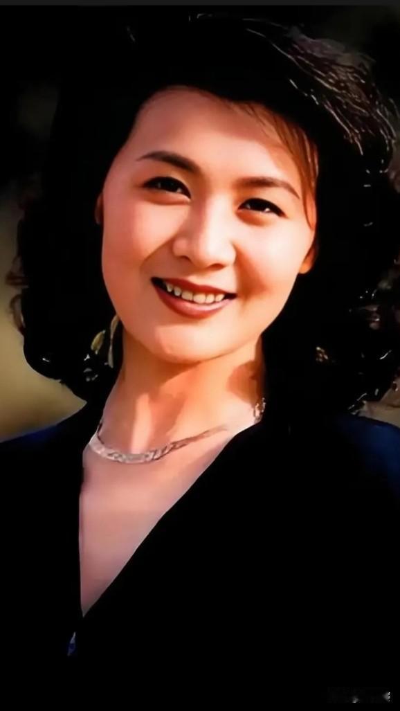 绝代佳人李媛媛（1961年6月18日一2002年10月20日）