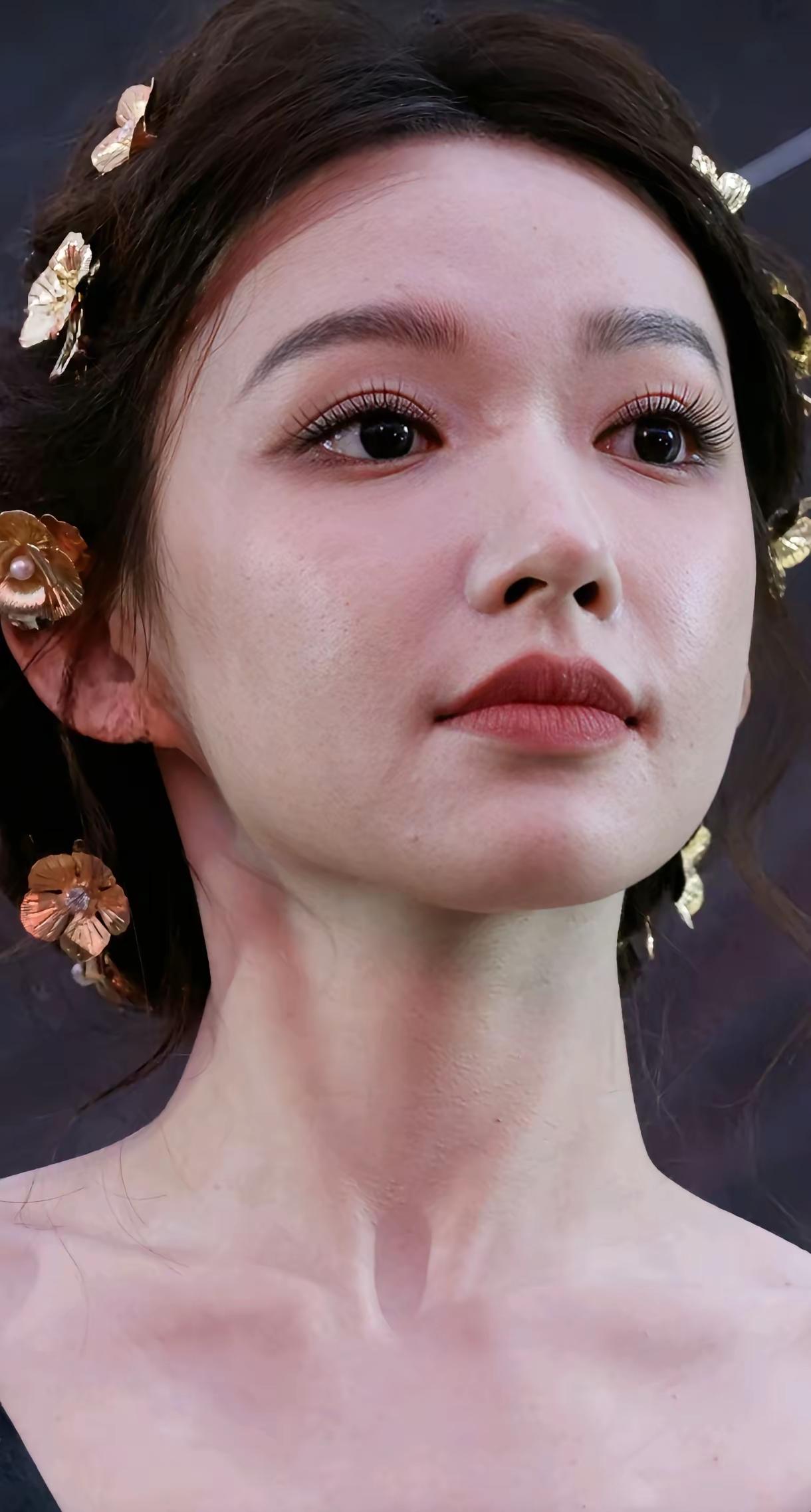 高清近拍，有些人皮肤都不敢看太差了吧