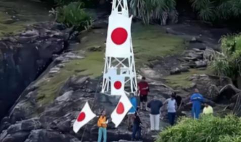 很多人问：“中国为什么不趁着中日冲突，将日本在钓鱼岛上的灯塔给拆掉？”其实不是不