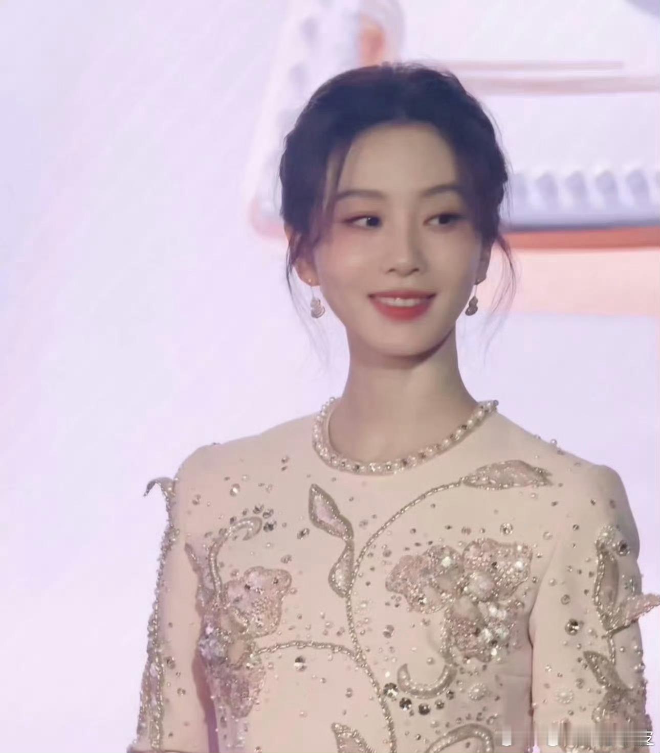 你们懂有多美吗！啊啊啊啊仙女下凡来啦！