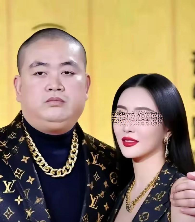 #你认为漂亮的女人什么时候最迷人#这个问题得问一下释永信。
