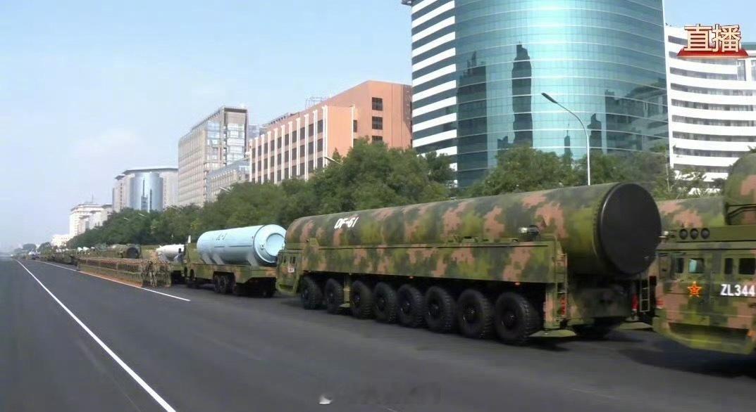 “DF-61的列装使中国首次具备"独立于地理节点"的全球即时威慑能力——无需前置