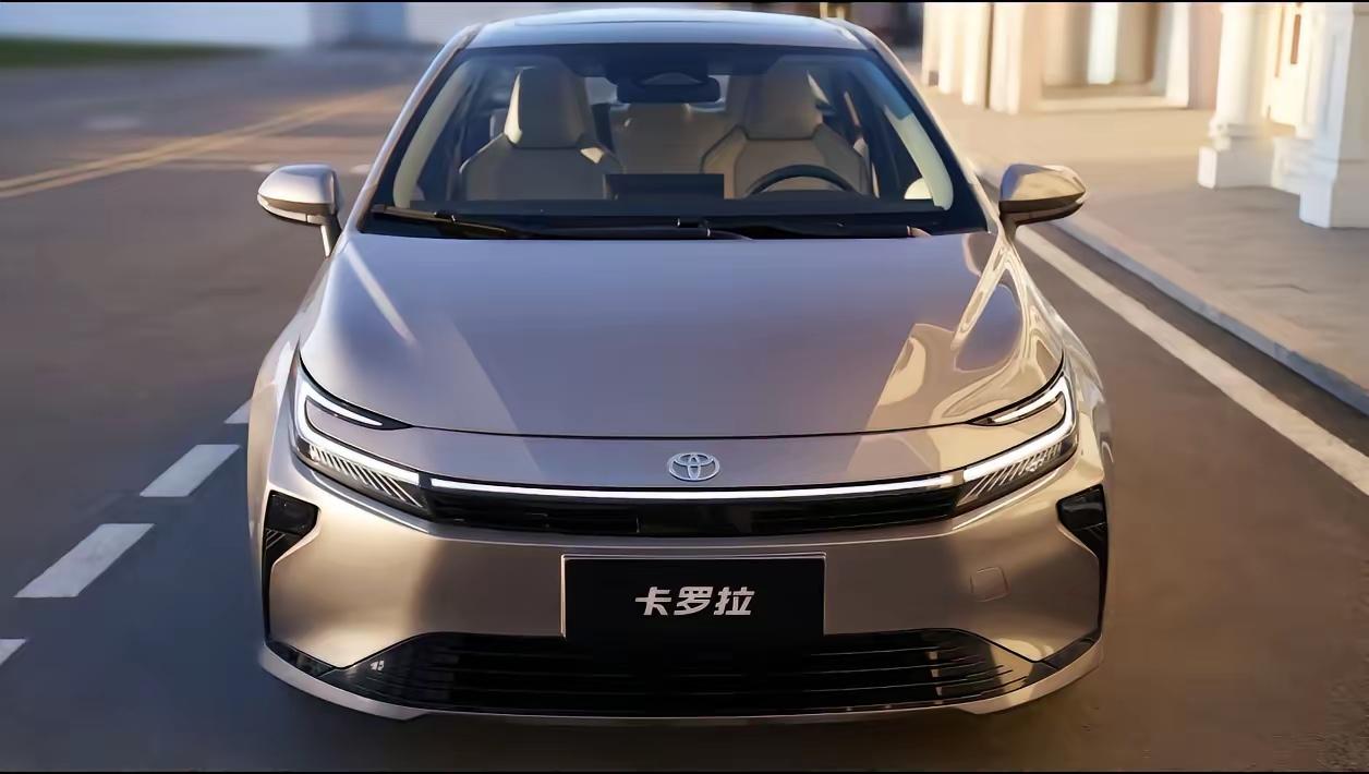 丰田这是把中国消费者研究透了？1．要体面﹣﹣丰田凯美瑞！2.要舒适﹣﹣