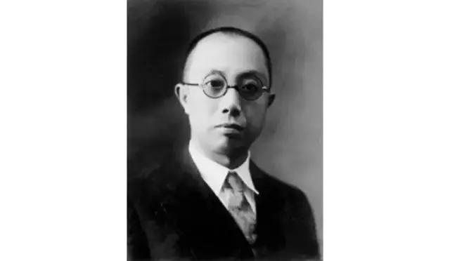 黎锦熙曾经说过一段话，很有教育意义。他说：我当年在湖南办报，有三位年轻人帮我抄写