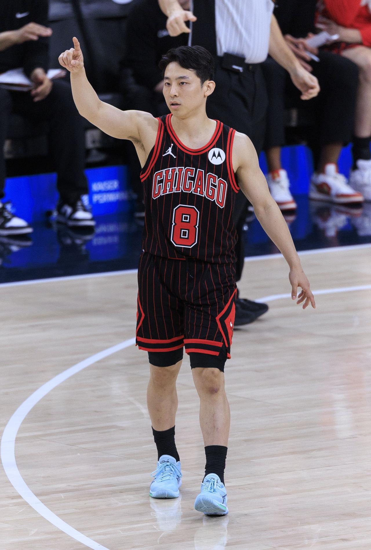 梦想大于金钱，河村勇辉为了打NBA放弃250万美元年薪！据美国媒体报道，日本